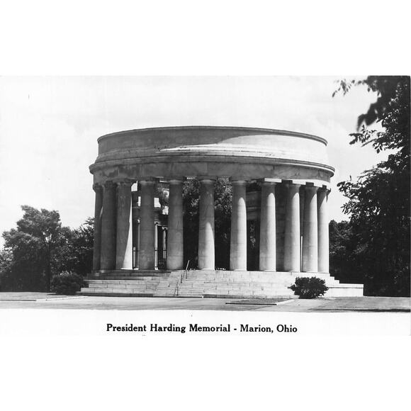 President Harding Memorial Marion Ohio Black & White Unposted Postcard - Picture 1 of 2